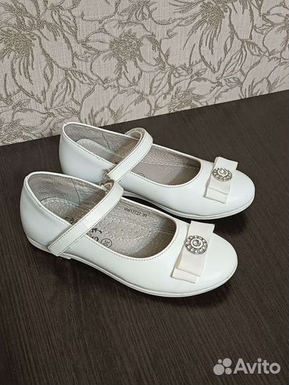 Туфли для девочки 30 р