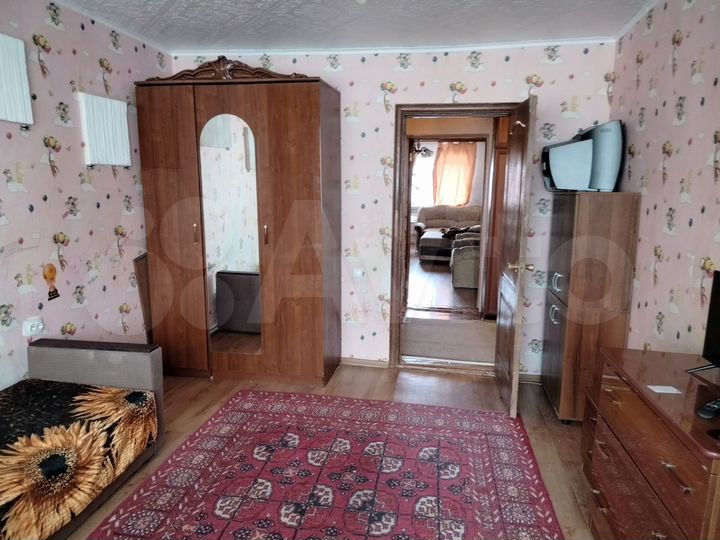 2-к. квартира, 54 м², 2/2 эт.