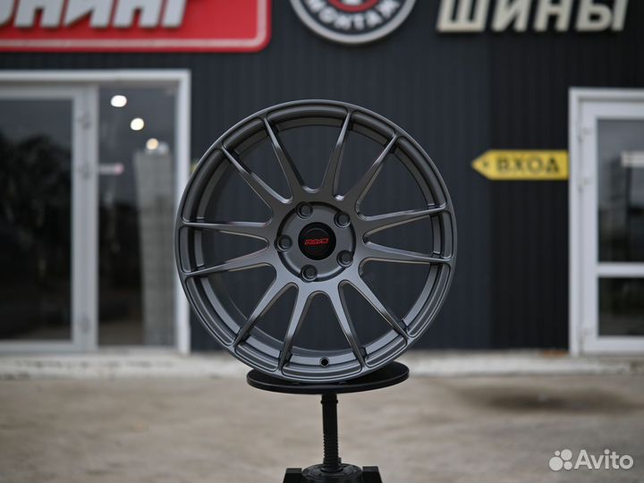 Диск R17 Rаys Gram 57Xtrеmе Стиль 8.0J ет35 5*100