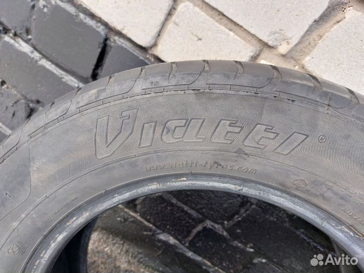 Viatti Strada Asimmetrico 195/65 R15 100H