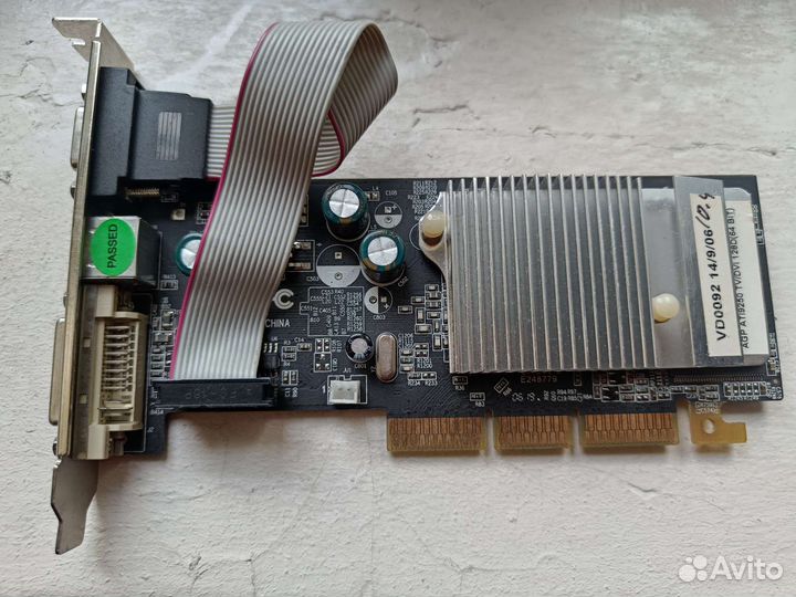 Видеокарта ATI 9250 AGP 128
