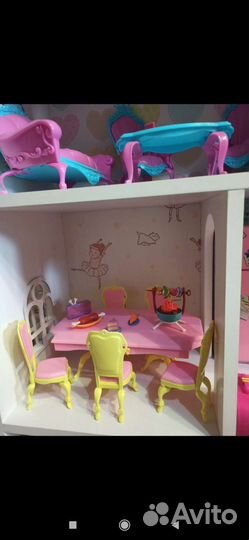 Кукольный домик с мебелью большой