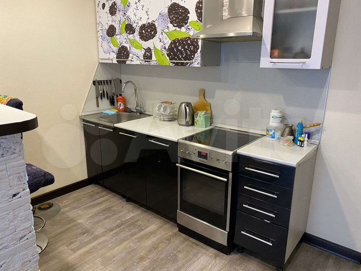 1-к. квартира, 43 м², 1/10 эт.