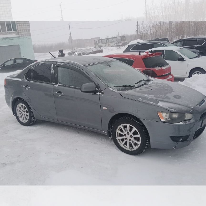 Купить Mitsubishi 🚘 от 270 000 ₽ в Салехарде: 88