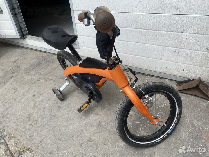 Детский велосипед bmw