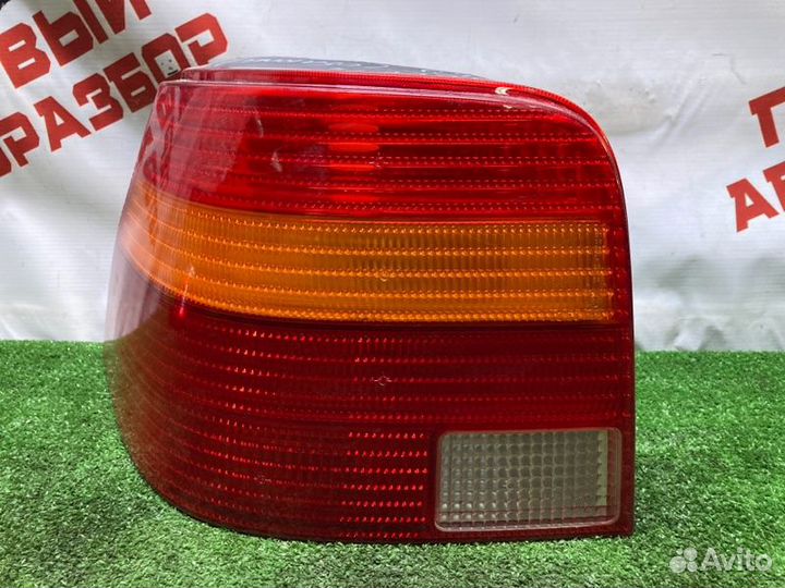 Фонарь Volkswagen Golf 4 1997-2005