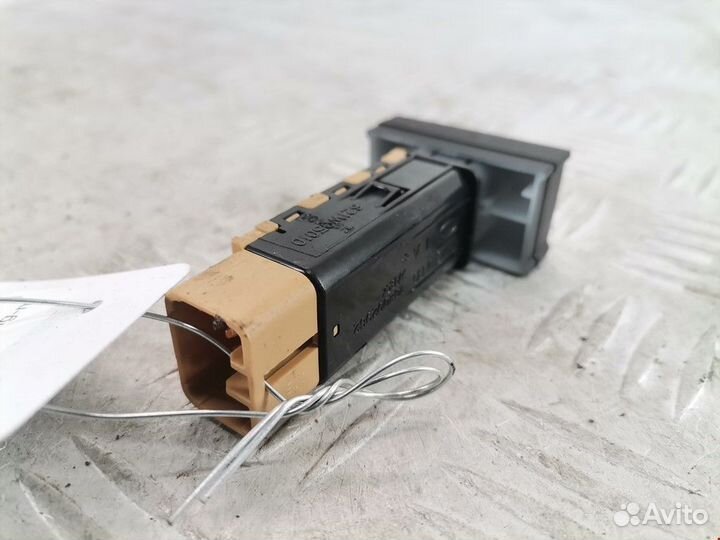 Кнопка обогрева заднего стекла Hyundai Santa Fe