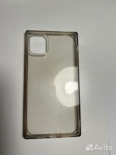 Чехол на iPhone 11
