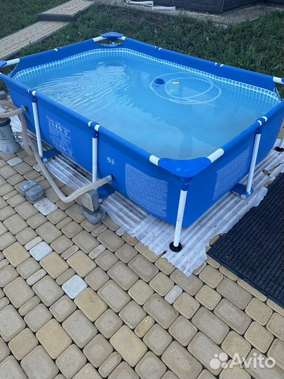 Каркасный бассейн Intex 220x150x60