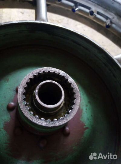 Колесо на мотоцикл Урал r18