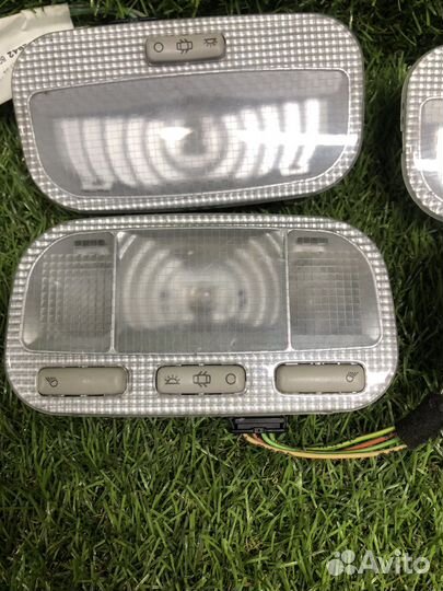 Плафон освещения салона Peugeot 308