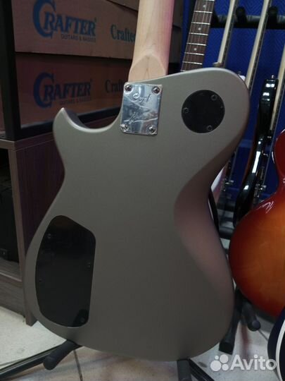 Электро гитара Cort от Мэттью Беллами