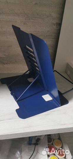 Подставка для книг