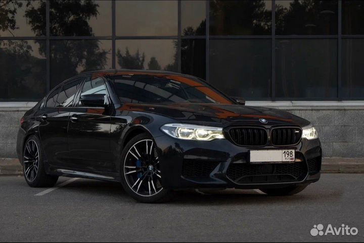 Прокат BMW M5 аренда без залога и водителя