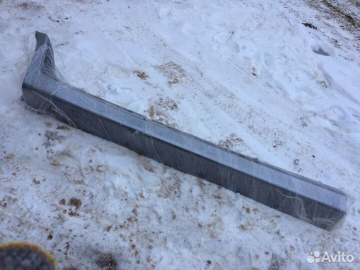 Накладки порогов комплект Hyundai Santa Fe 2000