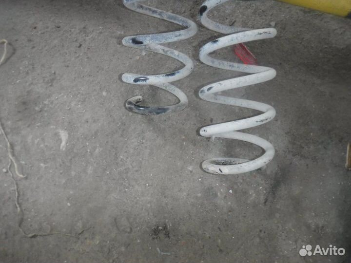 Пружина задняя Лада X-Ray 21129 2017