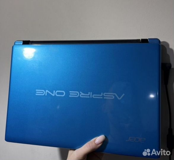 Acer aspire one