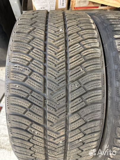 Michelin Pilot Alpin 235/40 R19 и 265/40 R19 92V