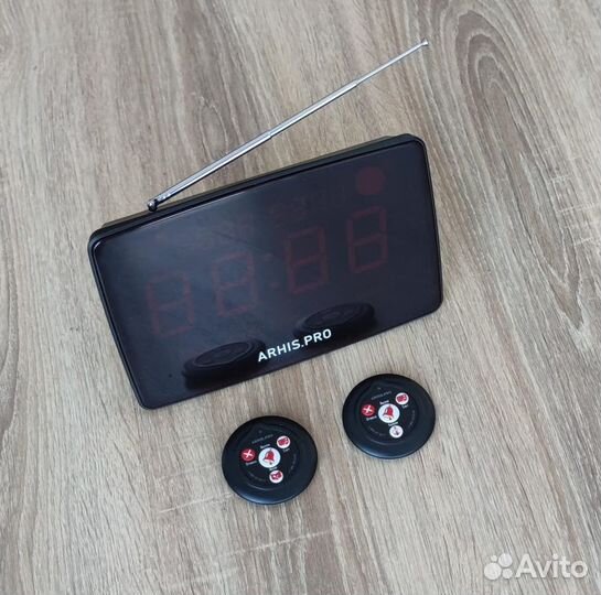 Комплект: Табло на русском и кнопка вызов официант