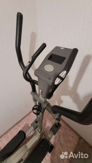 Эллиптический тренажер torneo