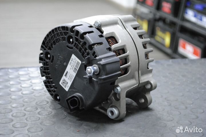 Генератор Audi A6, A7, A4, A5, Q7 3.0 TDI 180А
