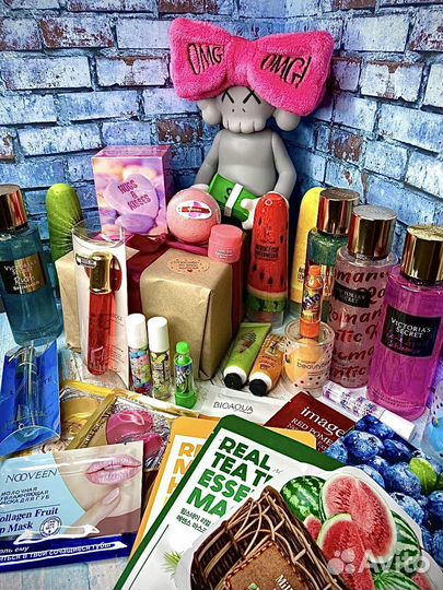 Подарочный бокс с уходовой косметикой