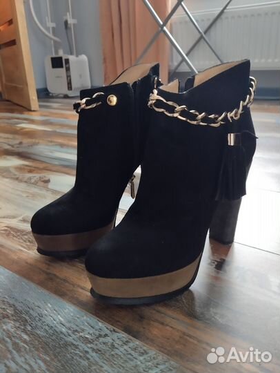 Ботильоны натуральная кожа 39