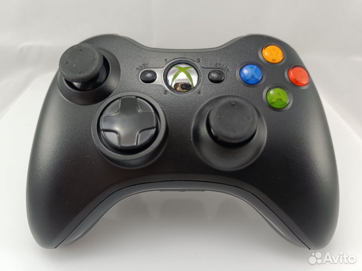 Продам Джойстик для xbox 360 беспроводной черный