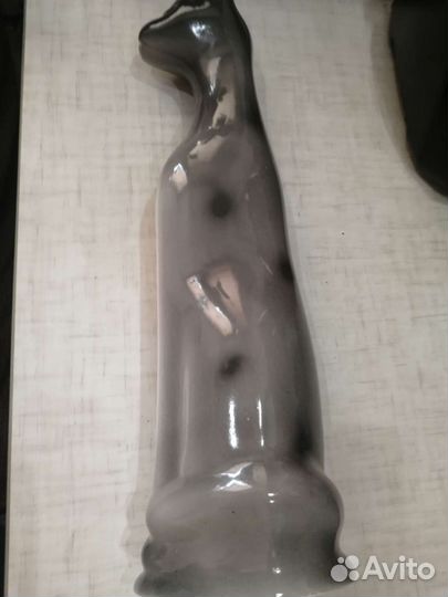 Статуэтка кошка