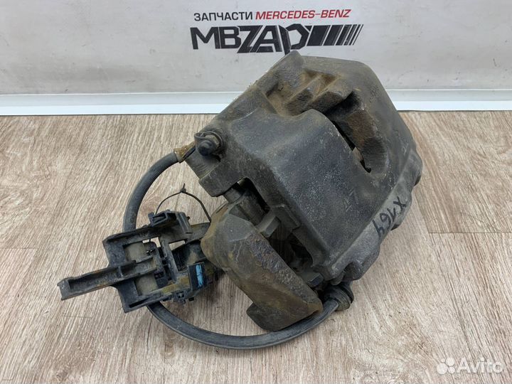 Суппорт передний левый Mercedes X164 GL 164