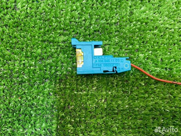 Предохранитель Mercedes-Benz B-Class T246 270.910