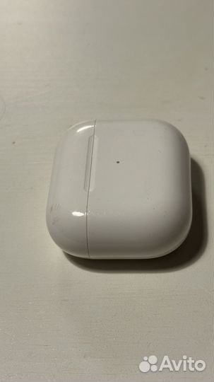 Зарядный кейс для наушников airpods 3