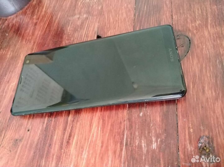Телефон sony Xperia xz3