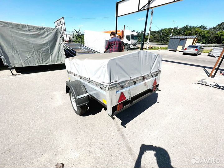 Прицеп на легковой автомобиль