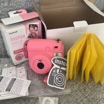 Polaroid instax mini 9