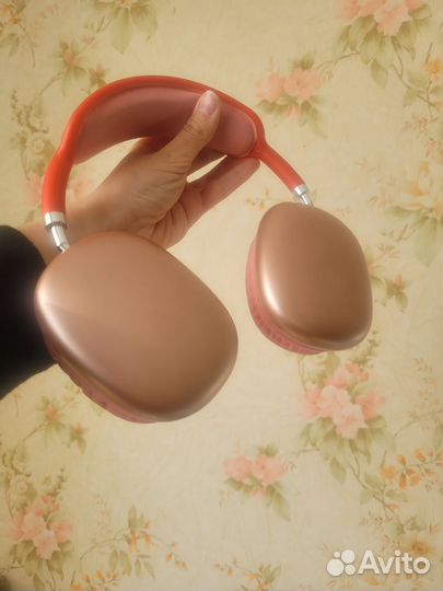 Большие беспроводные наушники