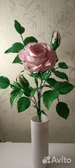 Ростовые цветы из изолона