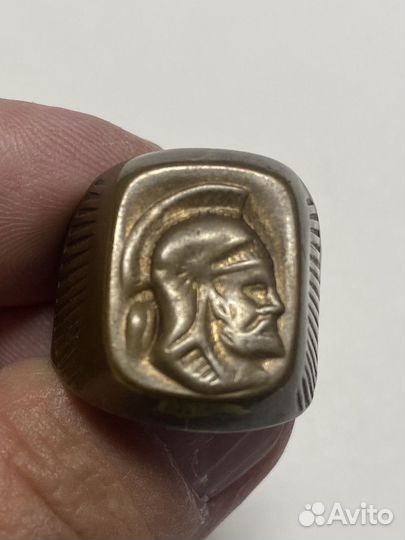 Перстень старинный
