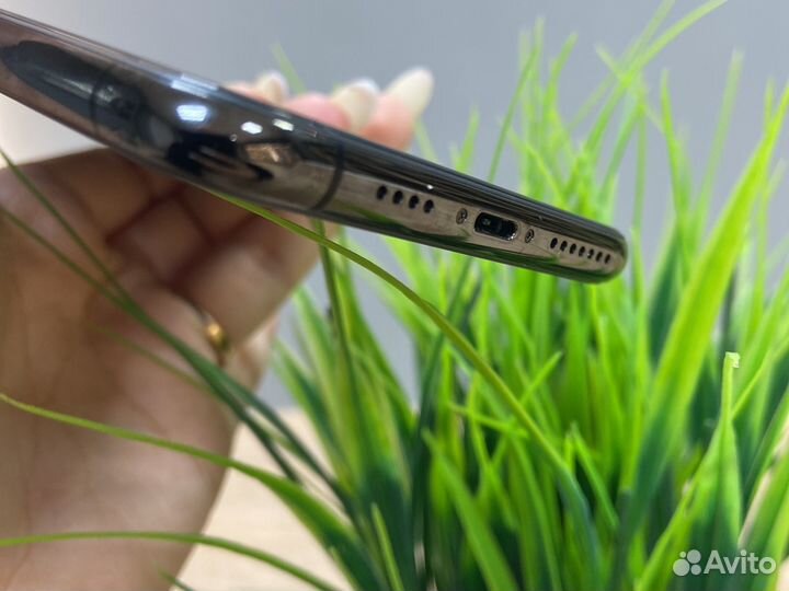 iPhone 11 Pro Max, 64 ГБ