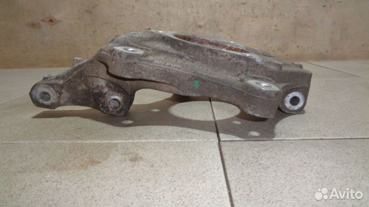 Кулак поворотный передний левый Chevrolet Cruze