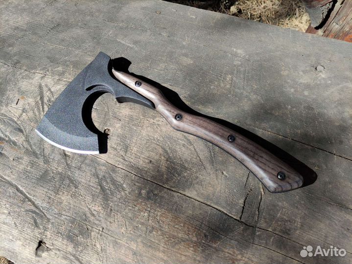 Топор кованый