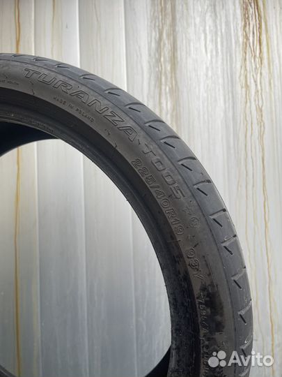 Bridgestone Turanza T005 225/40 R19 93Y