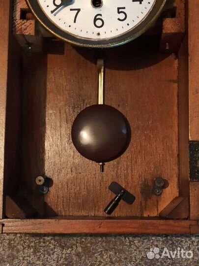 Часы настенные без боя