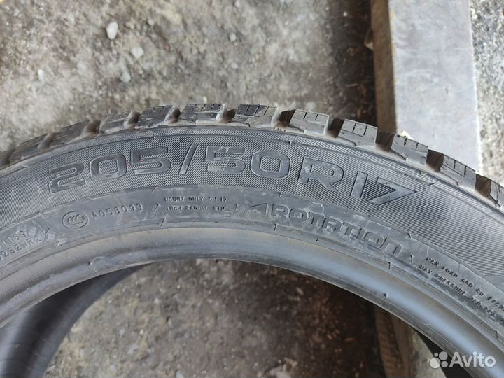 Nokian Tyres Hakkapeliitta 9 205/50 R17 93T