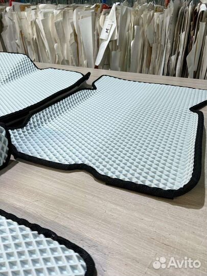 Коврики eva priora с бортами и другие авто