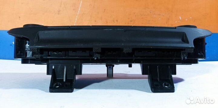 Блок управления климат-контролем Kia Sorento 3