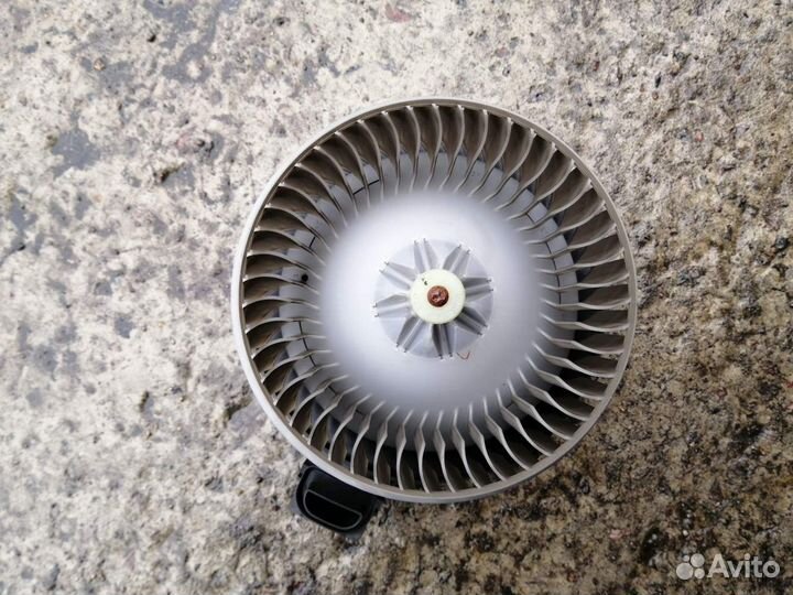 Моторчик Печки Хонда Сивик 2008 год 4Д