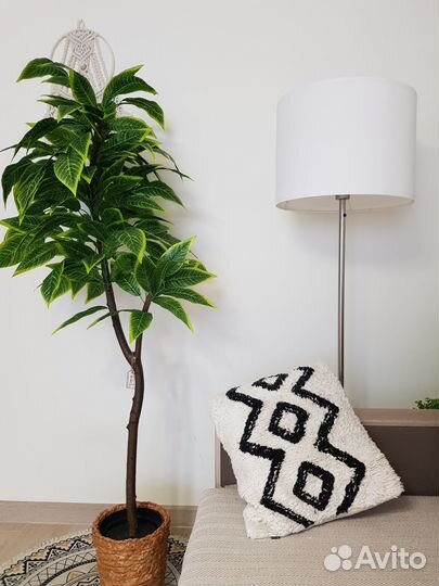 Искусственное дерево. Искусственный бамбук