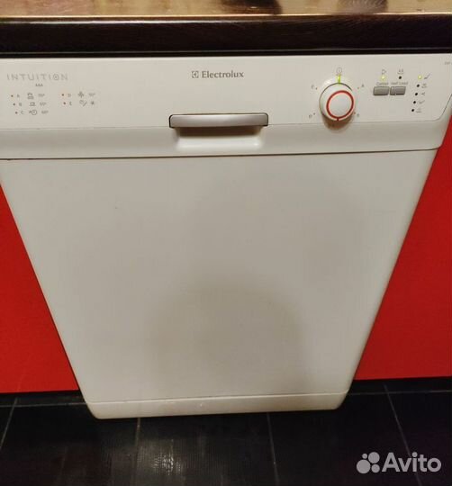 Посудомоечная машина 60 см Electrolux esf 63021