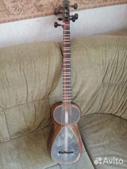 Азербайджанский тар